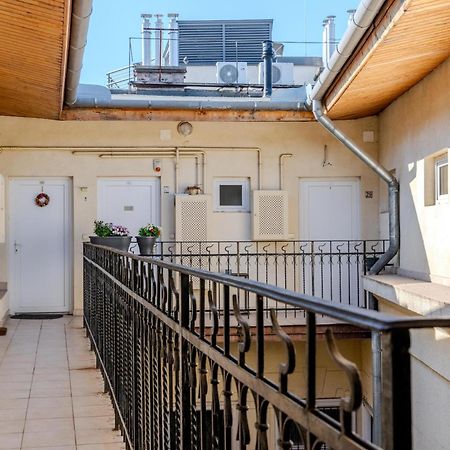 Cozy Flat In The Heart Of Buda Budapest Kültér fotó
